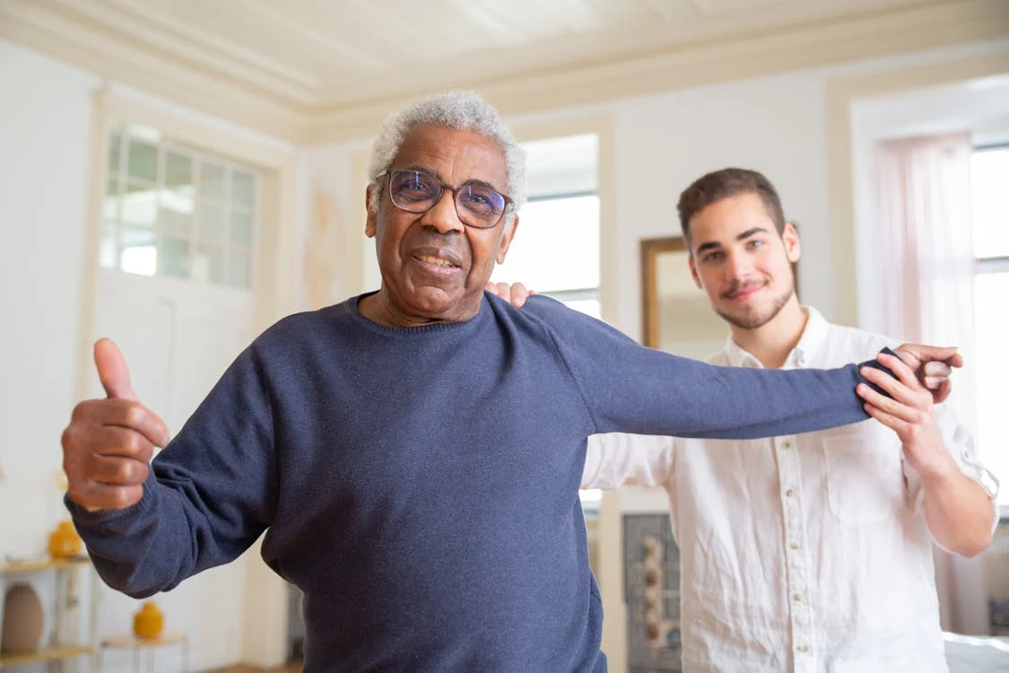 ActiveCare Physical Therapy NYC therapist helping an older adult improve mobility, reduce pain, and regain strength through personalized physical therapy treatment.